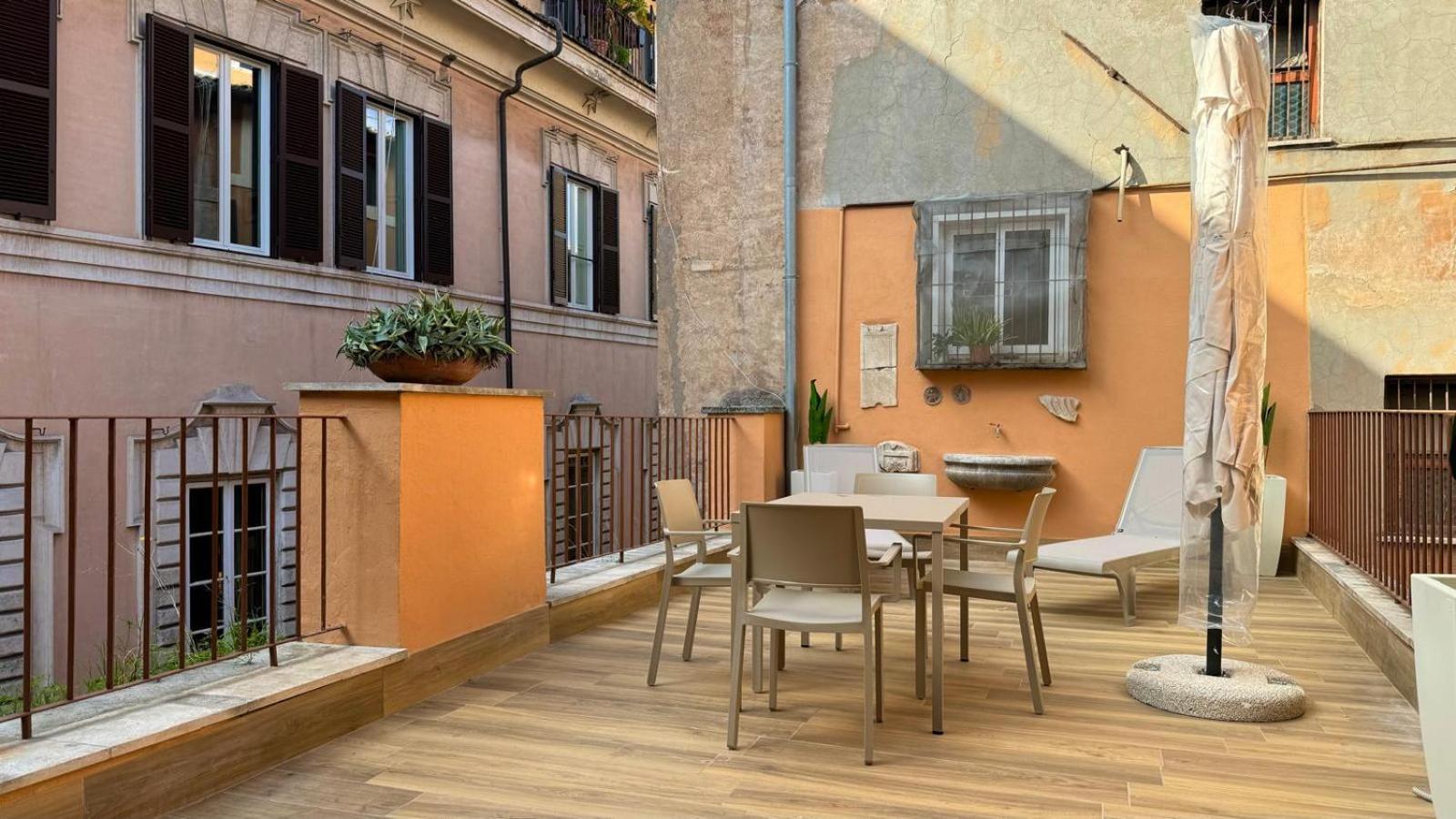 Chich In The Heart Of Historic Rome